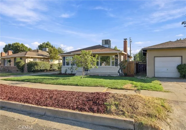 Photo 3 of Single family home for sale at 1438 West 19th, Merced, CA 95340 | MLS# MC26201390 | Listing updated on 2026-09-21