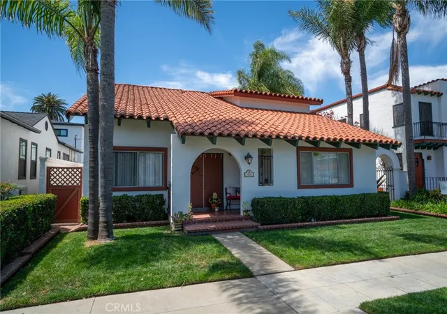 Multi family home for sale at 807 Roswell Ave, Long Beach, CA 90804 | MLS# OC26201411