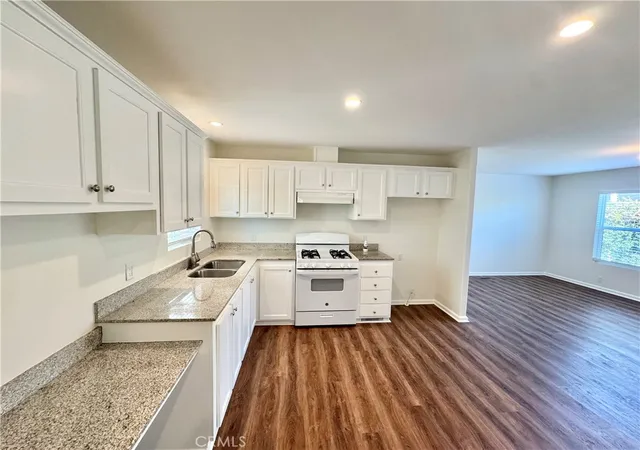 Photo 4 of Manufactured home for sale at 1134 Villa Calimesa #87, Calimesa, CA 92320 | MLS# IV26201412 | Listing updated on 2026-09-14