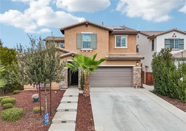 Photo 3 of Single family home for sale at 29292 Caravel Dr, Menifee, CA 92585 | MLS# SW26201343 | Listing updated on 2026-09-15