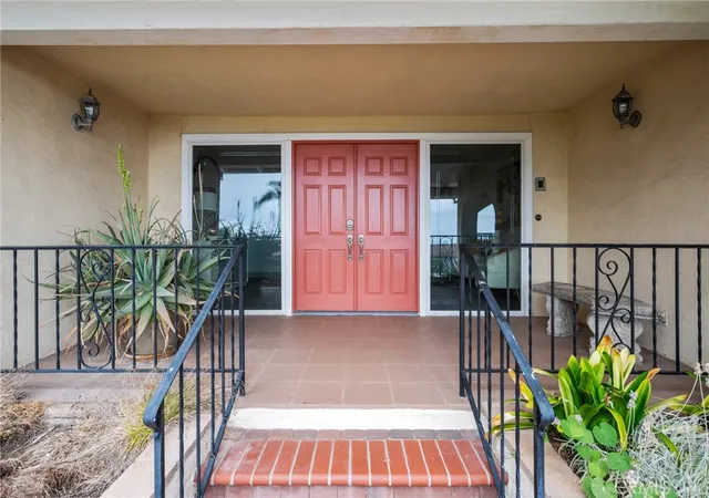 Photo 3 of Single family home for sale at 30104 Avenida Tranquila, Rancho Palos Verdes, CA 90275 | MLS# PV26200445 | Listing updated on 2026-10-03