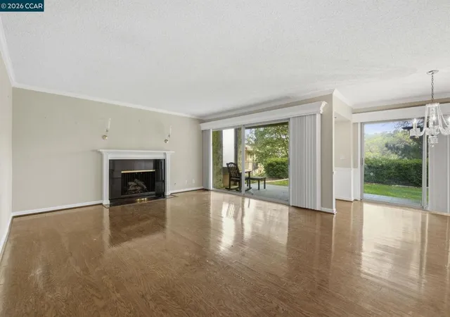 Listing Photo 4 - Condo for sale in building located at 4001 Terra Granada Dr, Walnut Creek, CA 94595 - Unit #1A