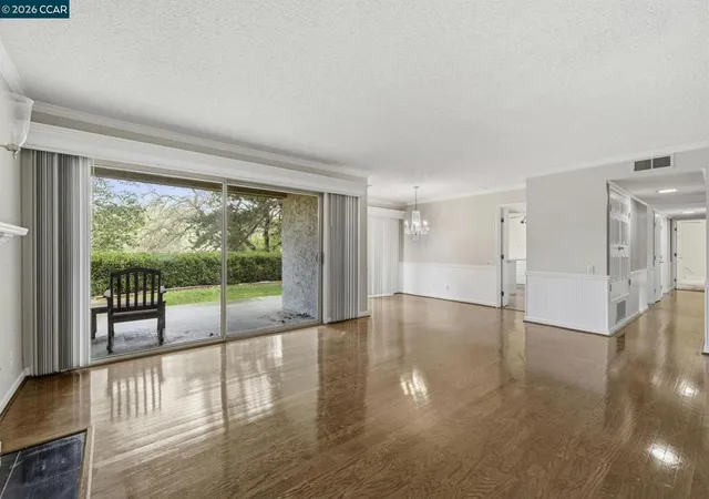 Listing Photo 5 - Condo for sale in building located at 4001 Terra Granada Dr, Walnut Creek, CA 94595 - Unit #1A