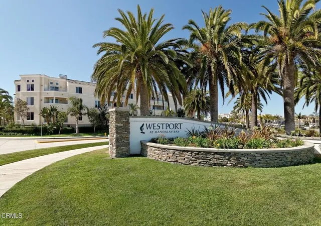 Photo 3 of Condo for sale at 4268 Tradewinds Dr, Oxnard, CA 93035 | MLS# V1-38729 | Listing updated on 2026-09-15