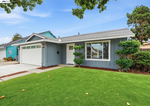 Photo 4 of Single family home for sale at 3044 San Andreas Dr, Union City, CA 94587 | MLS# 41148244 | Listing updated on 2026-09-16