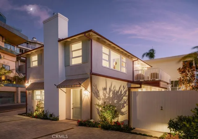 Photo 1 of Multi family home for sale at 2715 Cove, Corona Del Mar, CA 92625 | MLS# OC26201520 | Listing updated on 2026-09-15