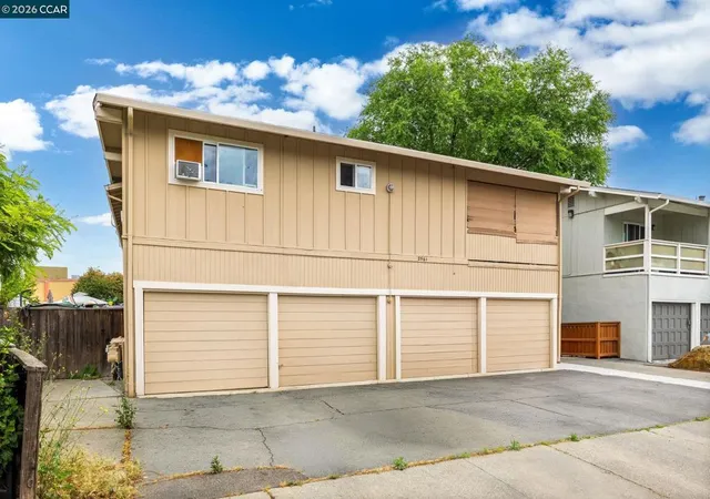 Photo 2 of Multi family home for sale at 2561 Camara Cir, Concord, CA 94520 | MLS# 41148248 | Listing updated on 2026-09-21