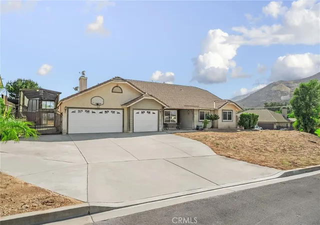 Photo 1 of Single family home for sale at 6736 Brenton St, Jurupa Valley, CA 92509 | MLS# OC26201469 | Listing updated on 2026-09-17
