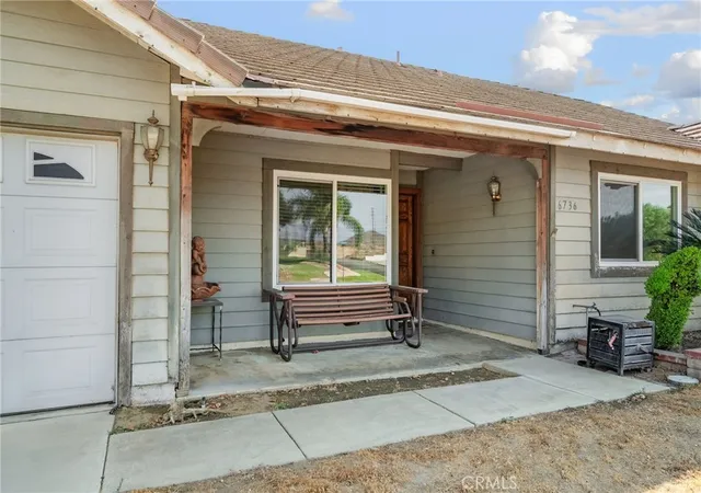 Photo 3 of Single family home for sale at 6736 Brenton St, Jurupa Valley, CA 92509 | MLS# OC26201469 | Listing updated on 2026-09-17