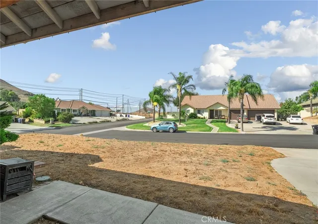 Photo 4 of Single family home for sale at 6736 Brenton St, Jurupa Valley, CA 92509 | MLS# OC26201469 | Listing updated on 2026-09-17