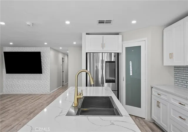 Photo 3 of Manufactured home for sale at 23777 Mulholland #9, Calabasas, CA 91302 | MLS# SR26200687 | Listing updated on 2026-09-16