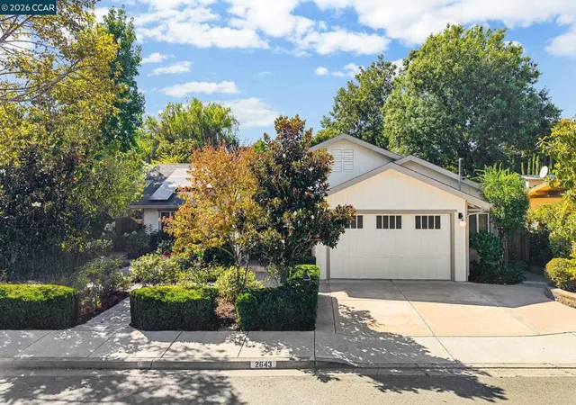 Photo 1 of Sale Pending at 2643 Buena Vista Ave, Walnut Creek, CA 94597 | MLS# 41148249 | Listing updated on 2026-09-19