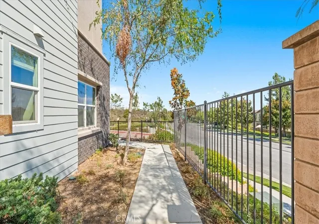 Photo 2 of Condo for sale at 820 Highline Way, Upland, CA 91784 | MLS# CV26201296 | Listing updated on 2026-09-18