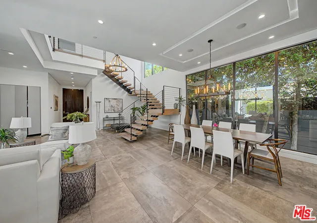 Photo 4 of Single family home for sale at 622 S Sycamore Ave, Los Angeles, CA 90036 | MLS# 26988373 | Listing updated on 2026-09-16