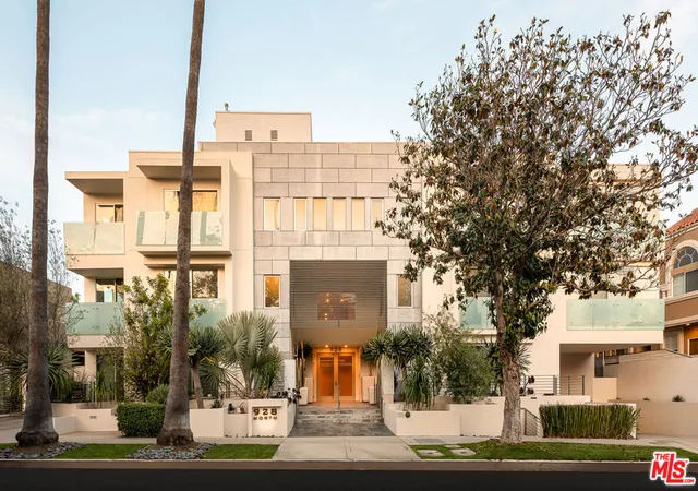 Photo 1 of Condo for sale at 928 N Croft Ave #303, Los Angeles, CA 90069 | MLS# 26988333 | Listing updated on 2026-10-03