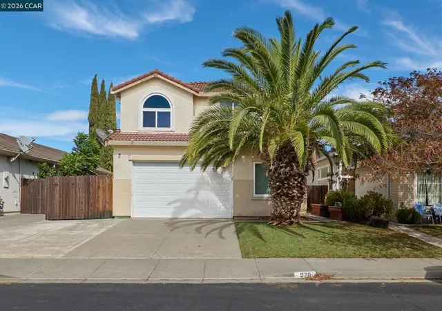 Single family home for sale at 920 Turquoise St, Vacaville, CA 95687 | MLS# 41148260