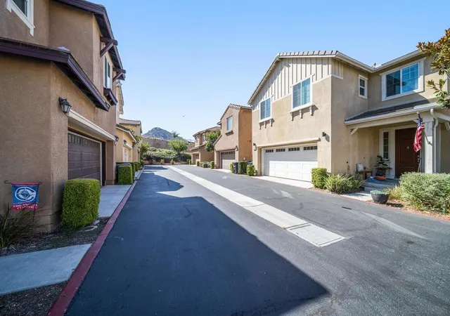 Photo 3 of Single family home for sale at 337 Dun Blazer, Fallbrook, CA 92028 | MLS# 260022543SD | Listing updated on 2026-09-16