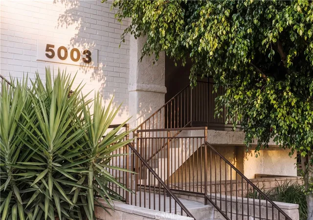 Photo 2 of Condo for sale at 5003 108 Tilden #108, Sherman Oaks, CA 91423 | MLS# SR26197325 | Listing updated on 2026-09-21
