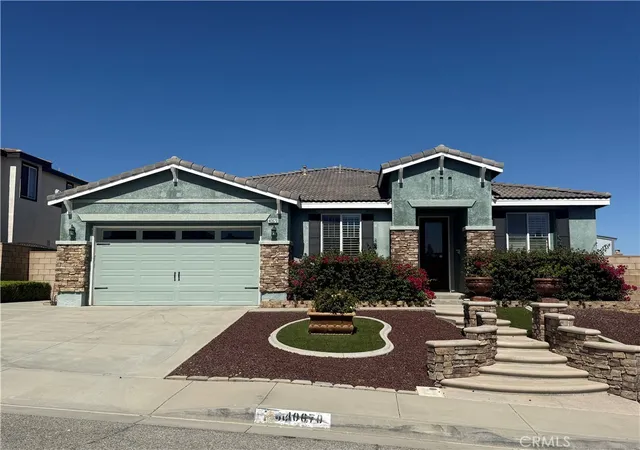 Photo 1 of Single family home for sale at 40670 Oakbridge Way, Palmdale, CA 93551 | MLS# SR26201690 | Listing updated on 2026-09-25
