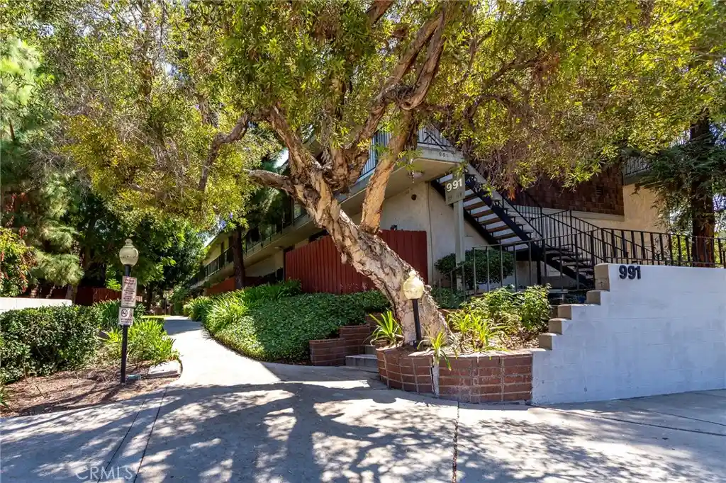 Listing Photo 1 - Condo for sale in 991 S Idaho St located at 991 S Idaho St, La Habra, CA 90631 - Unit #113