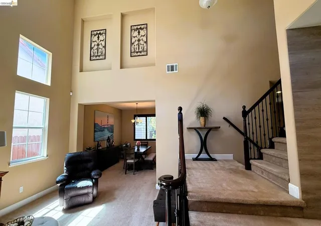 Photo 3 of Single family home for sale at 453 Emerson Ct, Discovery Bay, CA 94505 | MLS# 41148268 | Listing updated on 2026-09-16