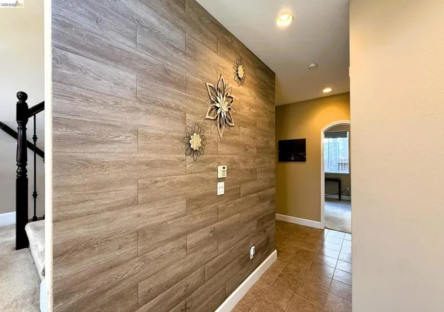 Photo 3 of Single family home for sale at 453 Emerson Ct, Discovery Bay, CA 94505 | MLS# 41148268 | Listing updated on 2026-09-16