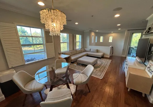 Photo 2 of Condo for sale at 326 Olive Hl Dr, San Jose, CA 95125 | MLS# ML82061269 | Listing updated on 2026-09-16