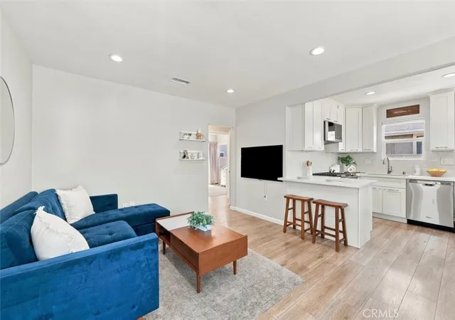 Photo 4 of Sale Pending at 4874 W 135th Street, Hawthorne, CA 90250 | MLS# SB26177288 | Listing updated on 2026-09-30