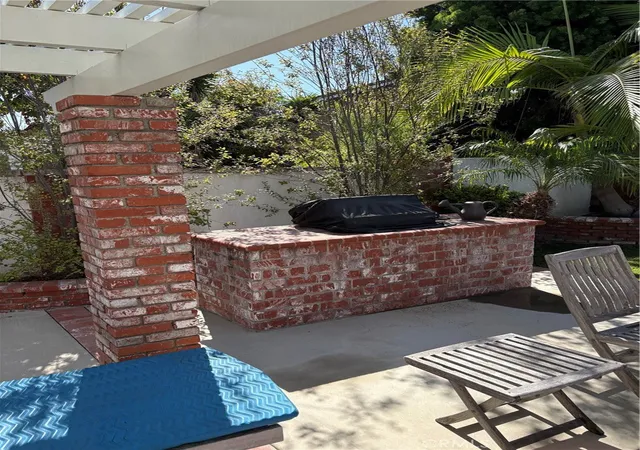 Photo 3 of Sale Pending at 10142 Cliff Dr, Huntington Beach, CA 92646 | MLS# OC26197701 | Listing updated on 2026-10-06