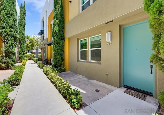 Photo 4 of Sale Pending at 745 Shoreline Rd, Chula Vista, CA 91910 | MLS# 260022550SD | Listing updated on 2026-09-25
