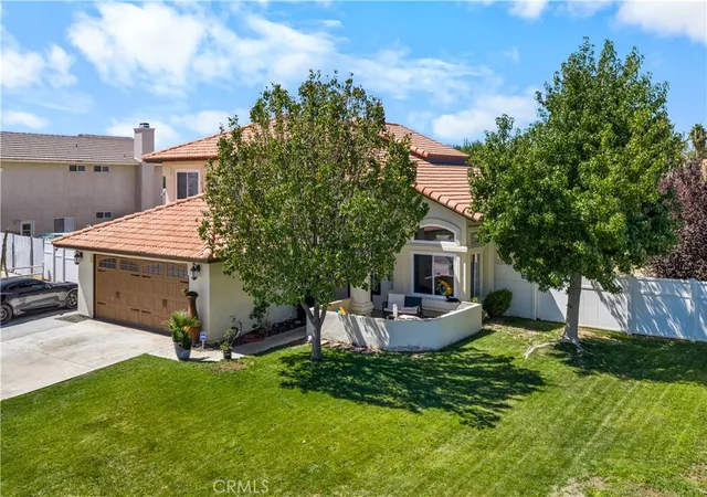 Photo 2 of Single family home for sale at 6990 Loma Vista, Hesperia, CA 92345 | MLS# PW26201187 | Listing updated on 2026-09-25