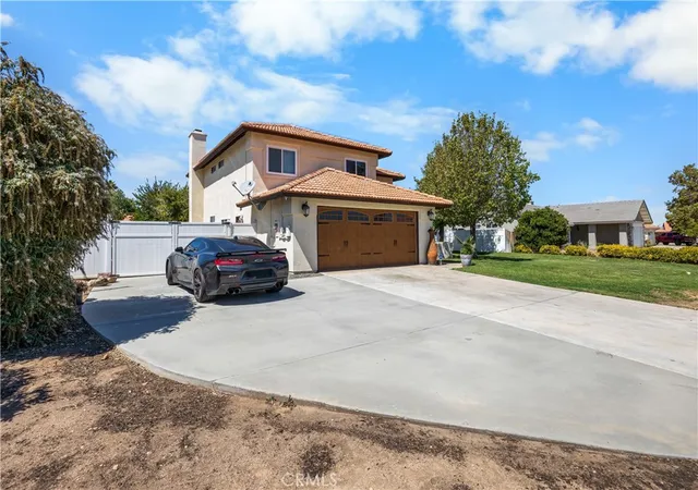 Photo 3 of Single family home for sale at 6990 Loma Vista, Hesperia, CA 92345 | MLS# PW26201187 | Listing updated on 2026-09-25