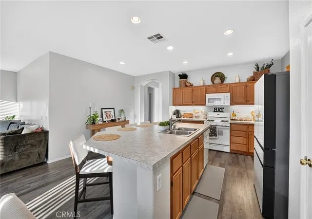 Photo 4 of Single family home for sale at 1281 Sunburst Dr, Beaumont, CA 92223 | MLS# IG26200681 | Listing updated on 2026-09-15