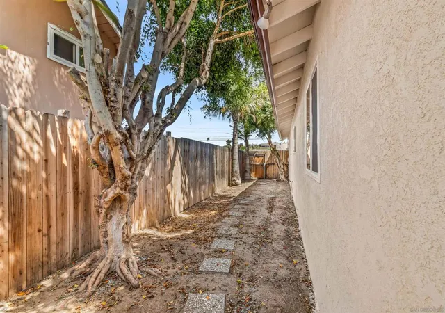 Photo 36 of Sale Pending at 926 Maria Way, Chula Vista, CA 91911 | MLS# 260022557SD | Listing updated on 2026-09-29