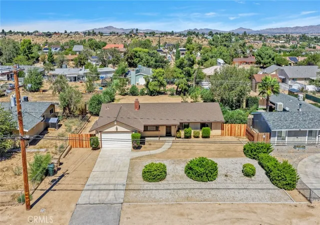 Photo 4 of Single family home for sale at 18256 Danbury, Hesperia, CA 92345 | MLS# HD26201800 | Listing updated on 2026-09-15