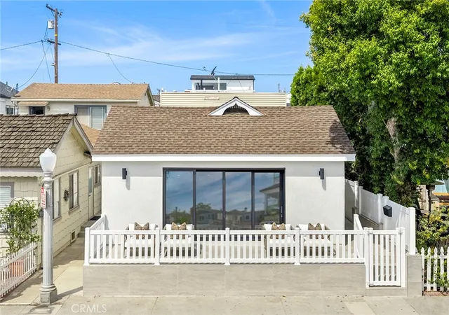 Multi family home for sale at 121 Marine Ave, Newport Beach, CA 92662 | MLS# NP26173654