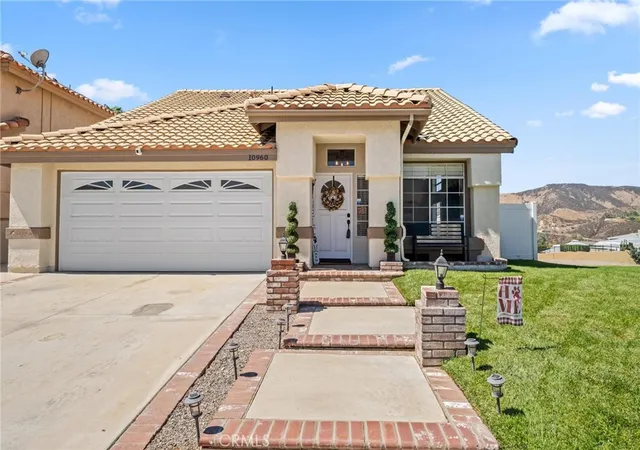 Photo 3 of Sale Pending at 10960 Larkspur, Yucaipa, CA 92399 | MLS# IG26201825 | Listing updated on 2026-09-21