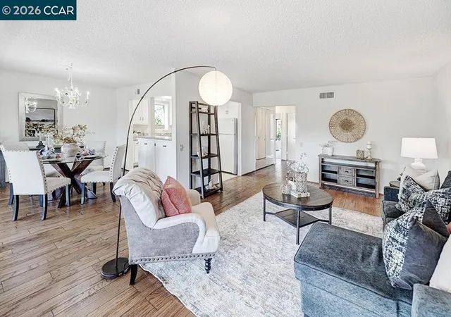 Photo 1 of Sale Pending at 2424 Pine Knoll Dr #7, Walnut Creek, CA 94595 | MLS# 41148281 | Listing updated on 2026-10-01