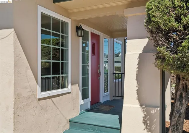 Single family home for sale at 727 40th Street, Richmond, CA 94805 | MLS# 41148282