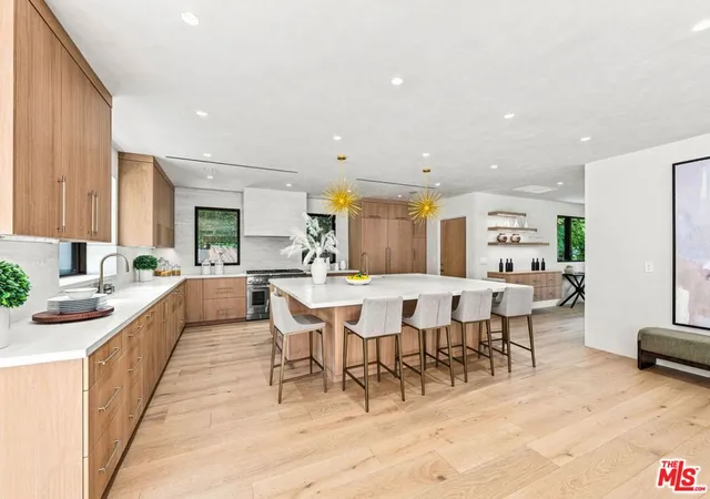 Photo 3 of Single family home for sale at 4949 Bilmoor Ave, Tarzana, CA 91356 | MLS# 26988463 | Listing updated on 2026-10-07