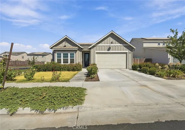 Single family home for sale at 102 E Tyler Ave, Visalia, CA 93291 | MLS# PI26200847
