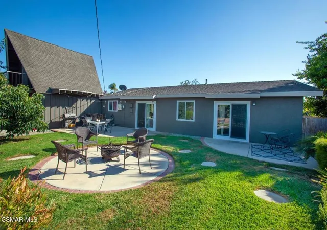 Photo 3 of Single family home for sale at 11 Teasdale St, Thousand Oaks, CA 91360 | MLS# 226004401 | Listing updated on 2026-09-15