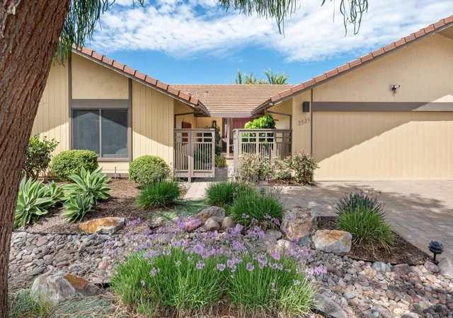 Single family home for sale at 2521 Ardath Ct, La Jolla, CA 92037 | MLS# NDP2608646