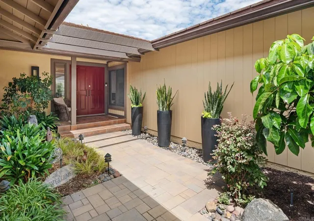 Photo 1 of Single family home for sale at 2521 Ardath Ct, La Jolla, CA 92037 | MLS# NDP2608646 | Listing updated on 2026-09-15