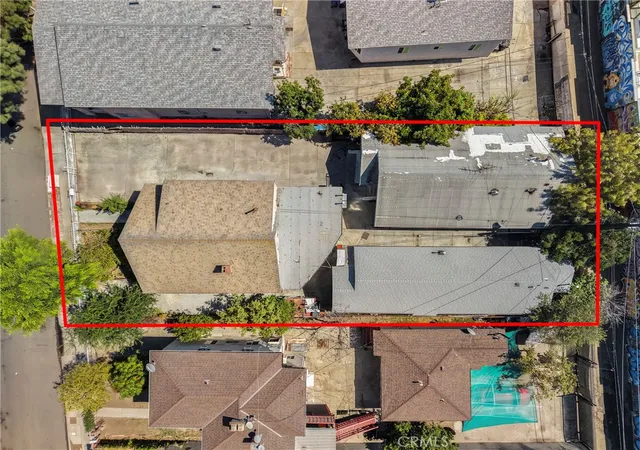 Photo 2 of Multi family home for sale at 1352 E 21st Street, Los Angeles, CA 90011 | MLS# SB26201918 | Listing updated on 2026-09-15