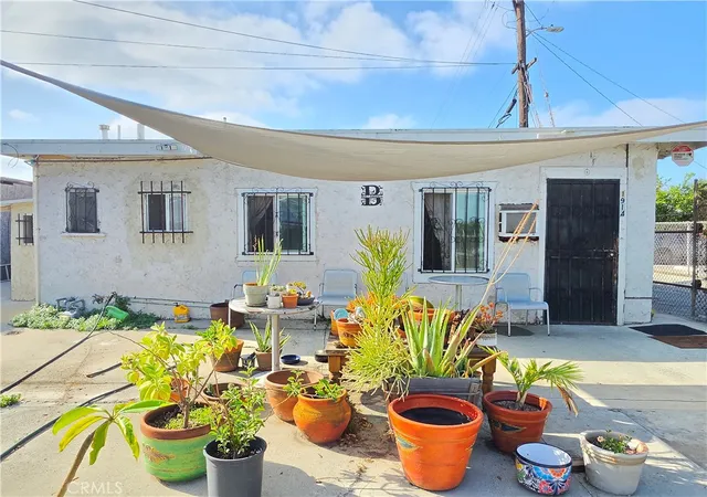 Photo 2 of Sale Pending at 1914 Firestone, Los Angeles, CA 90001 | MLS# WS26201931 | Listing updated on 2026-10-03