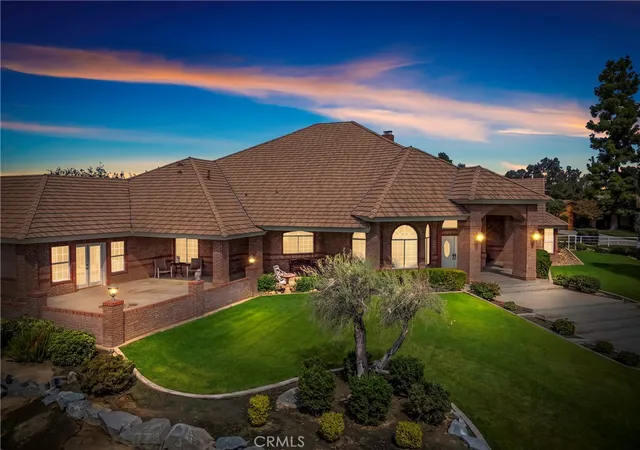 Photo 3 of Single family home for sale at 5149 Fallgatter St, Bakersfield, CA 93308 | MLS# NS26201930 | Listing updated on 2026-09-30