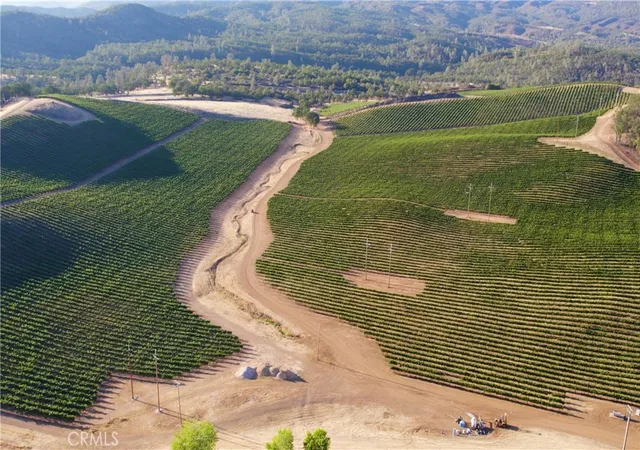 Photo 4 of Land for sale at 895 State Hwy 53, Clearlake, CA 95422 | MLS# LC26201957 | Listing updated on 2026-09-15