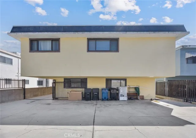 Photo 3 of House for sale at 145 W Hillcrest Blvd, Inglewood, CA 90301 | MLS# SB26201936 | Listing updated on 2026-09-15