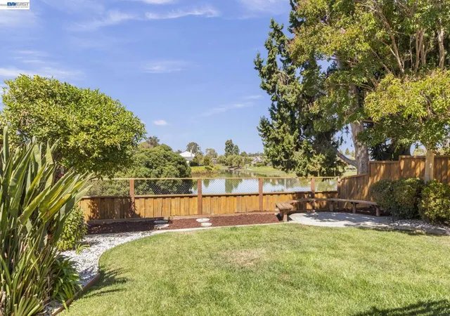 Photo 3 of Sale Pending at 5167 Ipswich Ct, Newark, CA 94560 | MLS# 41148296 | Listing updated on 2026-09-30
